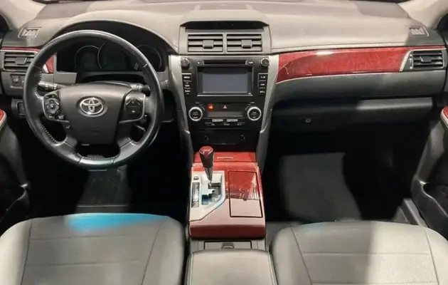 Toyota Camry, фото №6