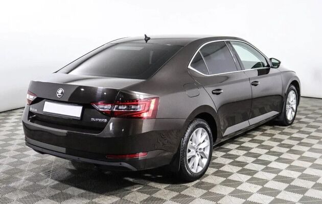 Skoda Superb, фото №2