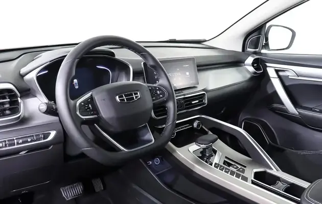 Geely Coolray, фото №7