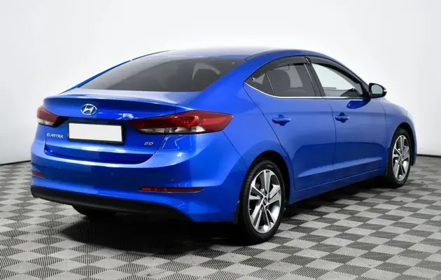 Hyundai Elantra, фото №2