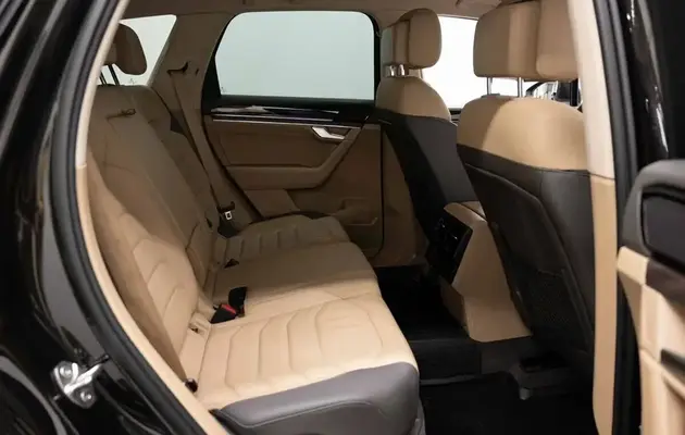 Volkswagen Touareg, фото №14