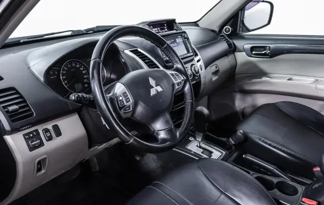 Mitsubishi Pajero Sport, фото №5