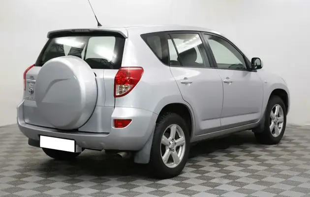 Toyota RAV4, фото №2
