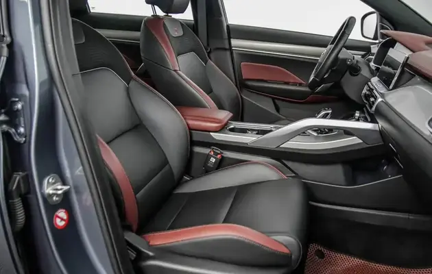 Geely Coolray, фото №8