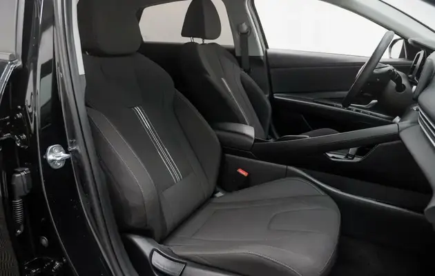 Hyundai Elantra, фото №9