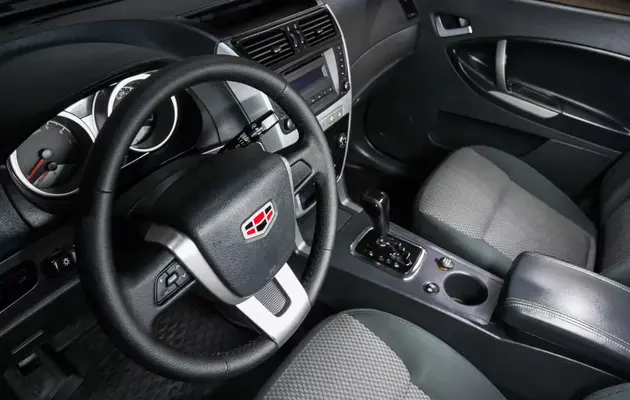 Geely Emgrand X7, фото №5